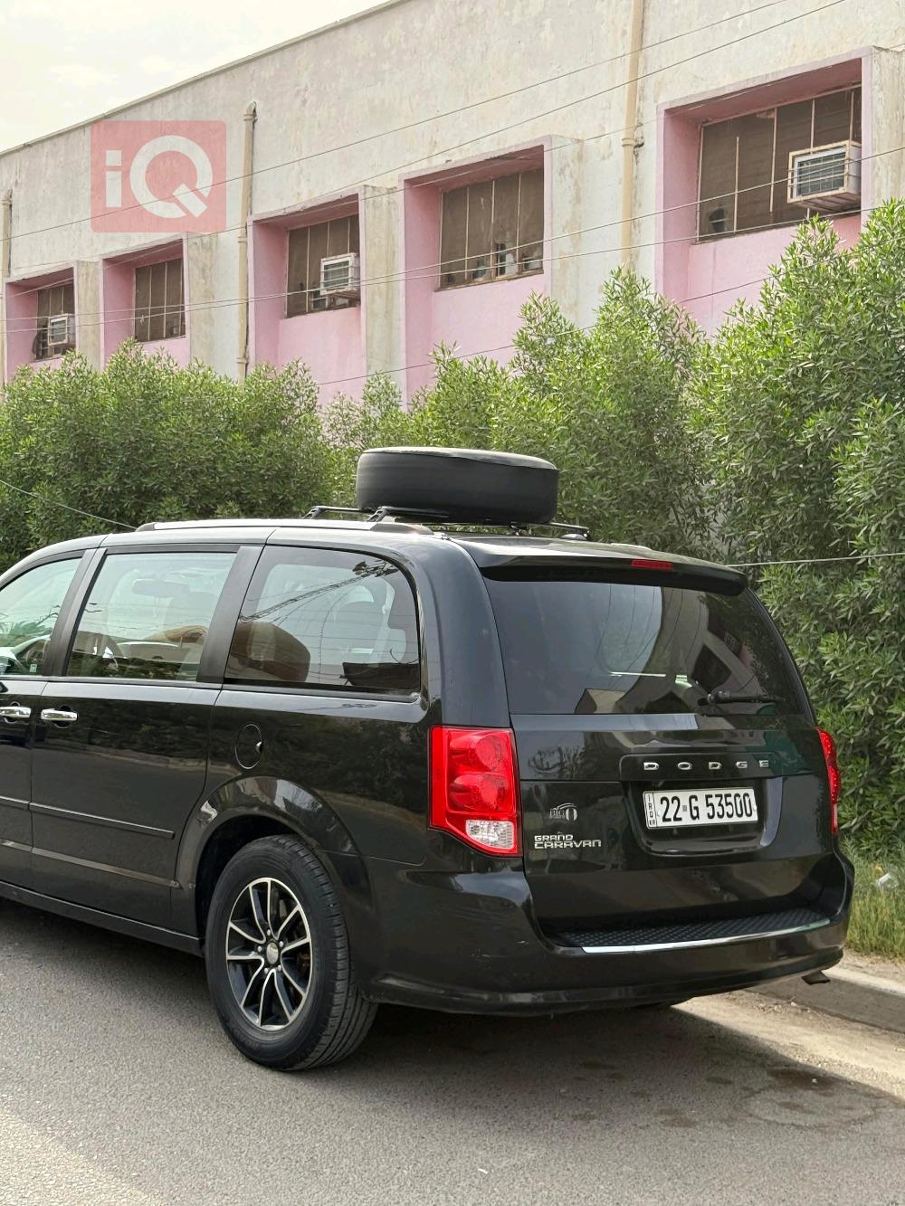 دودج جراند كارافان